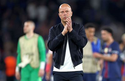 Arne Slot, după lecția pe care i-a predat-o PSG: „Norocoși că a fost doar 2-0. Am fost în «survival mode»”