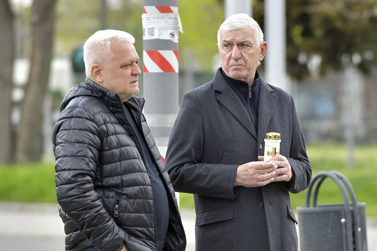 Sicriul lui Mircea Lucescu, depus și azi la Arena Națională » Toate informațiile de la stadion