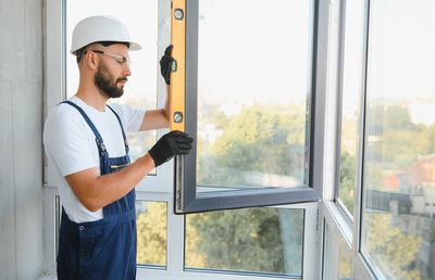 Ce riscuri ai dacă alegi cea mai ieftină variantă de termopane