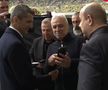 Jurnalistul turc care i-a pupat mâna lui Mircea Lucescu a făcut la fel cu Răzvan