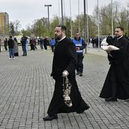 Preoții au venit la Arena Națională pentru a oficia slujba // FOTO: Cristi Preda (GSP.ro)