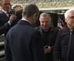 Jurnalistul turc care i-a pupat mâna lui Mircea Lucescu a făcut la fel cu Răzvan