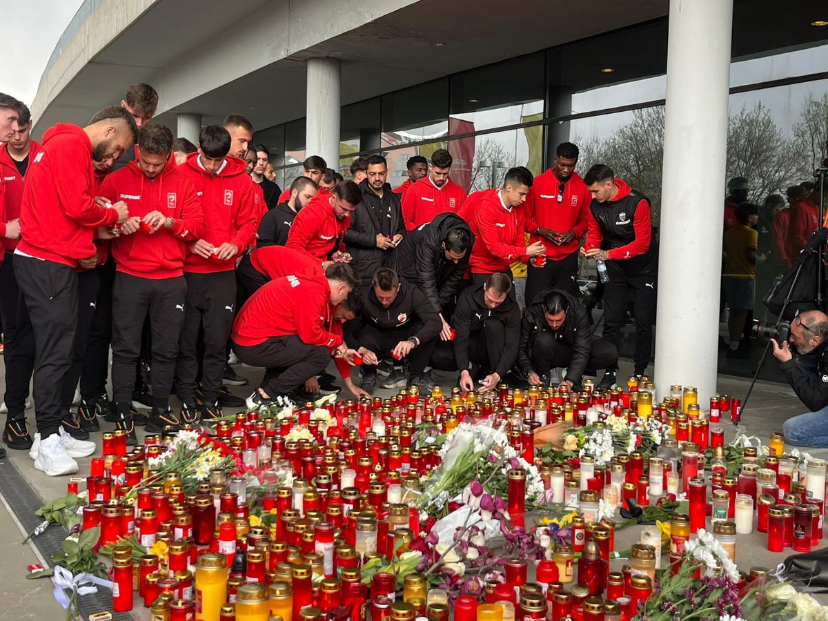 Priveghi în memoria lui Mircea Lucescu - 9 aprilie