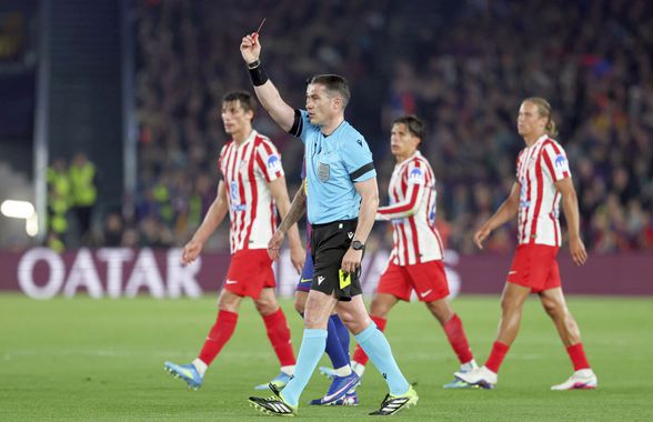 Barcelona îl reclamă la UEFA pe Istvan Kovacs și cere înregistrarea dialogului din camera VAR!