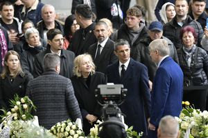Motivul pentru care miliardarul Igor Surkis nu a venit să-i aducă un omagiu lui Mircea Lucescu