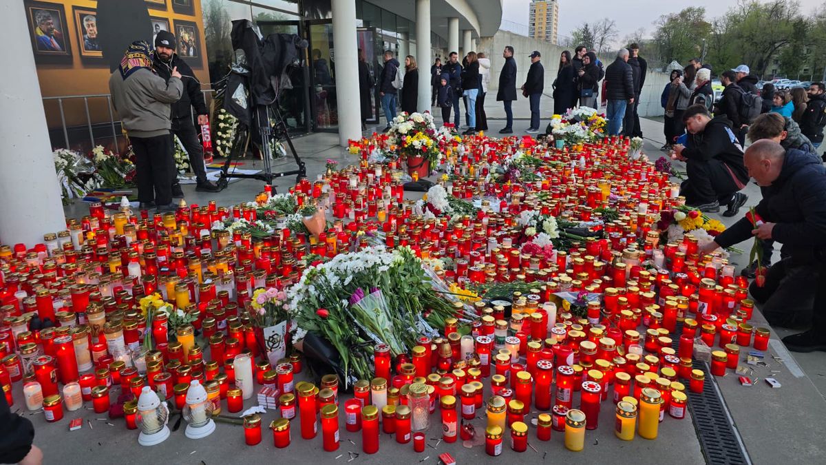 Românii își iau adio de la Mircea Lucescu