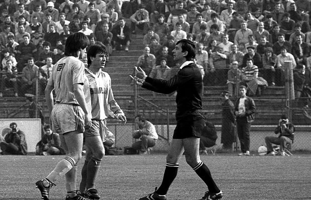 Steaua sau Dinamo: cine a fost mai avantajată? Reacția lui Ion Crăciunescu, cel mai delegat arbitru la derby-uri: „Eu pro-Steaua? Baliverne!” + două cazuri ciudate