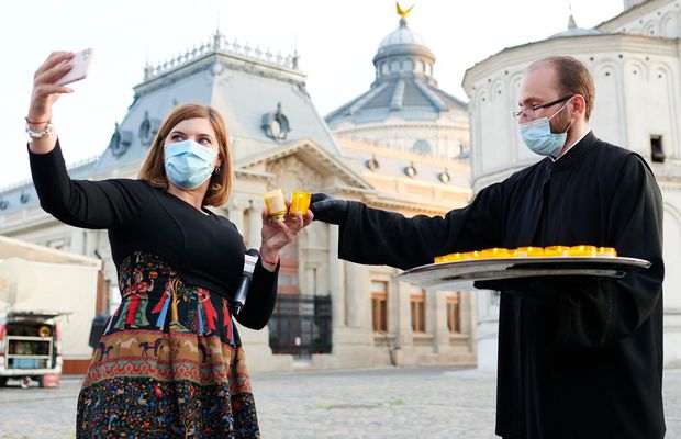 Au apărut recomandările de relaxare de la INSP: cum vom merge la frizer, ce nu avem voie să facem în biserici și ce se întâmplă cu școlile