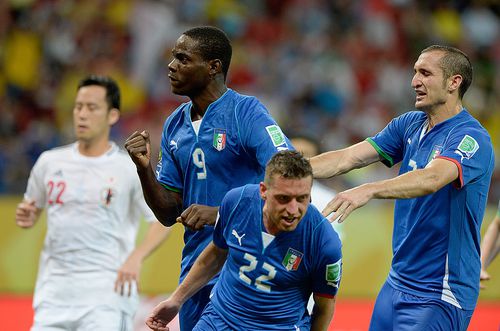 Balotelli, alături de Chiellini în tricoul Italiei