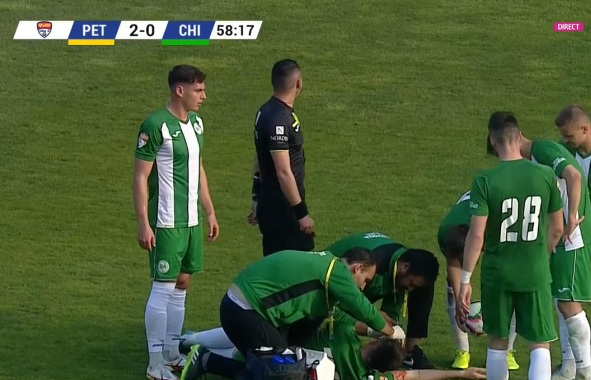 L-a umplut de sânge » Moment violent în Petrolul - Chiajna! „Roșu” direct arătat de arbitru