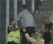 Mihai Stoica a speriat un steward la Universitatea Craiova – FCSB » S-a prefăcut că-l lovește! Cum a reacționat bărbatul