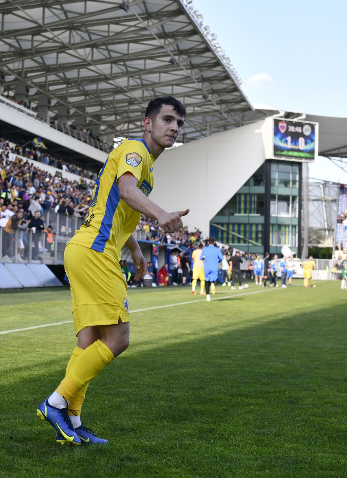 Petrolul a promovat, dar viitorul e incert: „Am pus viitorul familiei în pericol, dar acum fac un apel la autorități”