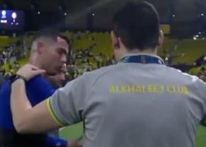 Ronaldo, scandal în Arabia Saudită » Și-a împins un adversar care ceruse să-și facă selfie cu el