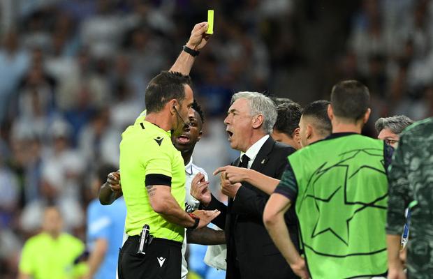 Scandal-monstru după golul lui City » Ancelotti a făcut iureș pe bancă, acuzând două greșeli flagrante de arbitraj! Opinia expertului