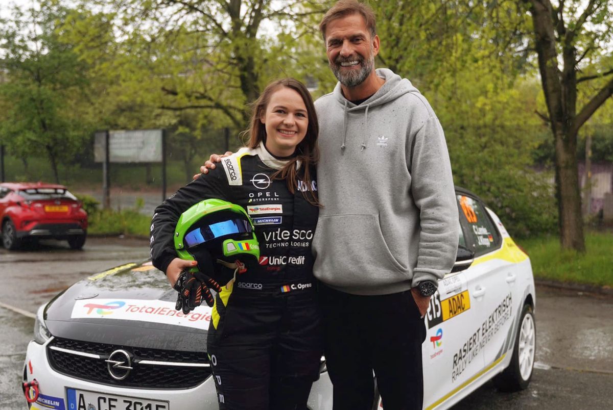 Cea mai bună femeie pilot din România și-a întâlnit idolul: „Doamnelor și domnilor, Jurgen Klopp!”