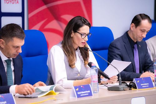 Irina Deleanu, în centrul imaginii, foto: GSP