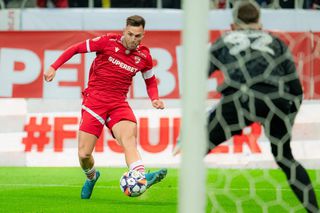 Gigi Becali, ultimatum pentru Dennis Politic » Detalii din culisele negocierilor cu FCSB