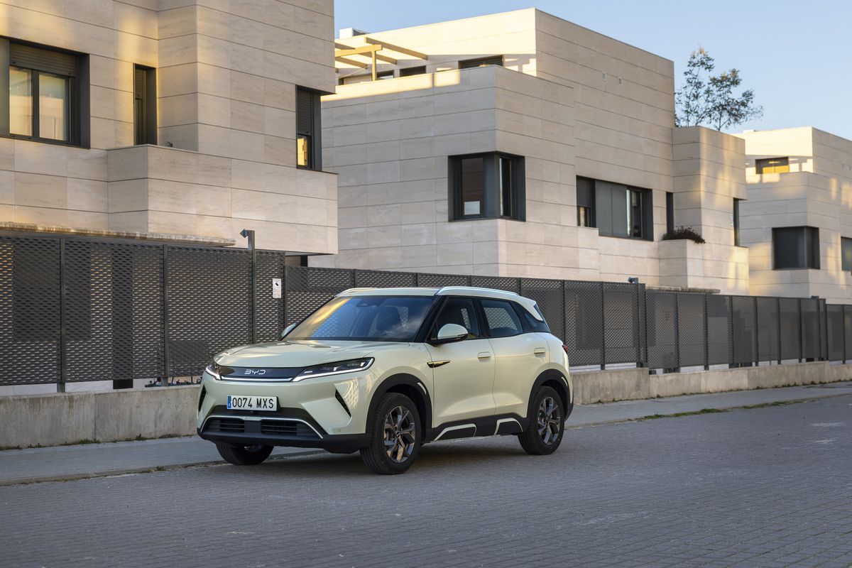 Dacia este amenințată! Chinezii vor să cucerească piața SUV-urilor » Cum arată modelul care amenință vânzările Bigster