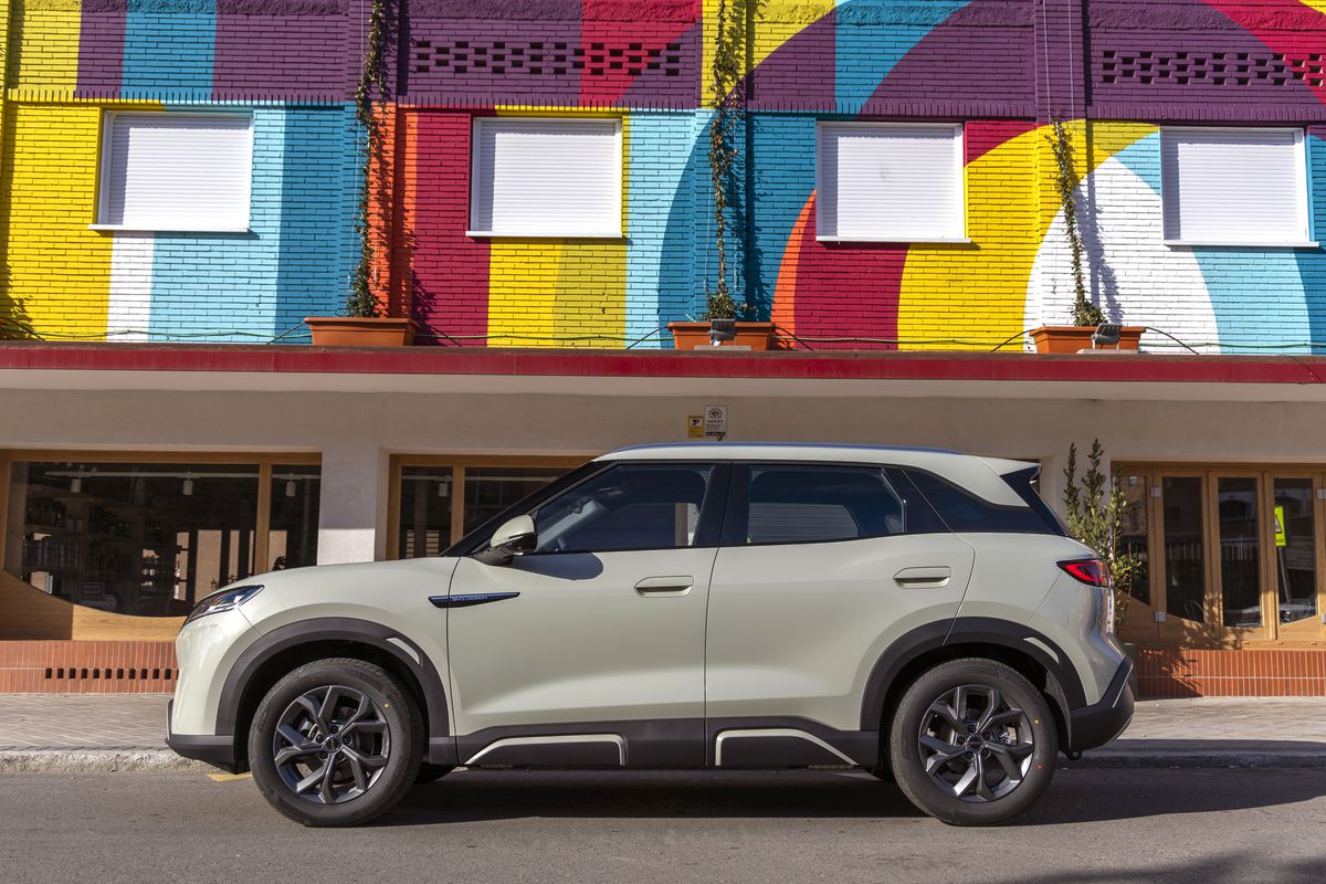 Dacia este amenințată! Chinezii vor să cucerească piața SUV-urilor » Cum arată modelul care amenință vânzările Bigster