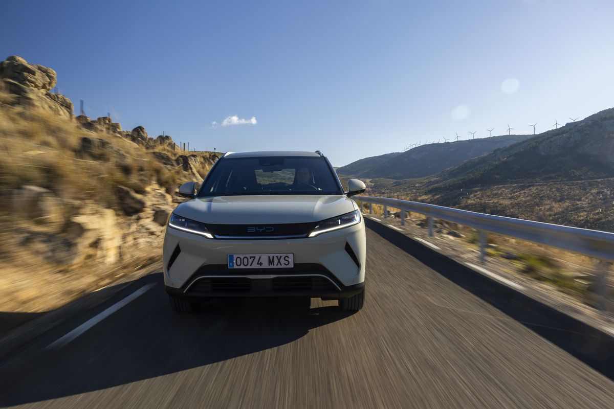 Dacia este amenințată! Chinezii vor să cucerească piața SUV-urilor » Cum arată modelul care amenință vânzările Bigster