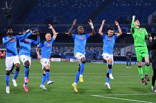 Ofertă de 100 de milioane de euro primită de Napoli pentru două staruri! » În ce stadiu au ajuns negocierile