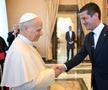 Papa Leon al XIV-lea l-a felicitat la Vatican pe Cristi Chivu, antrenorul lui Inter, noua campioană a Italiei / Foto: vaticannews.va