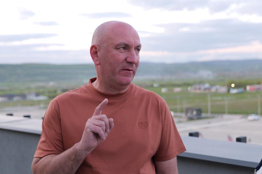 Ce se întâmplă cu noul stadion și bazinul olimpic după ce șeful Consiliului Județean a intrat în vizorul DNA + Statui pentru legende pe Aleea Campionilor