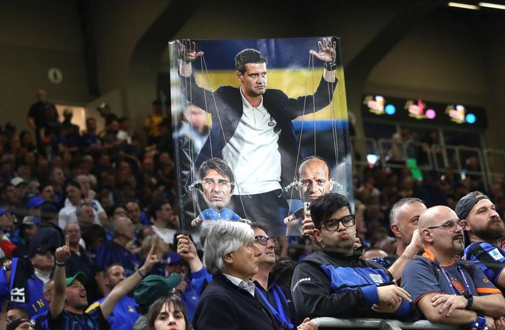 Bannerul dedicat lui Cristi Chivu de fanii lui Inter pe San Siro / Foto: GettyImages