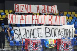Tărăboi și acuzații de blat în handbalul românesc: „Teatru ieftin!” » Non-combat în meciul cu Dinamo? Ce spun părțile implicate: „Ne-au amenințat”