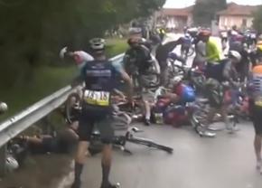 Accident teribil în cadrul Turului Italiei » Favoriții la câștigarea cursei, implicați direct
