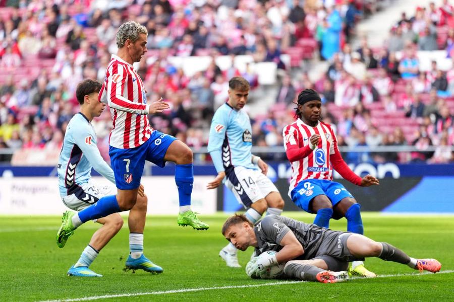 Ionuț Radu a primit nota 9, după succesul cu Atletico Madrid // foto: Getty Images Ionuț Radu candidează pentru „Jucătorul Sezonului” la Celta » Ce loc ocupă acum în topul preferințelor fanilor