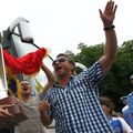 Dan Petrescu (dreapta) s-a aflat pe banca lui Unirea Urziceni la succesul istoric din 2009