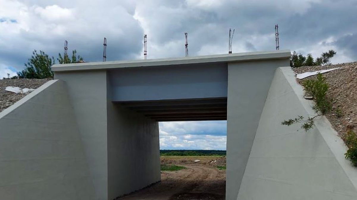 FOTO Noi imagini de la calea ferată Otopeni - Gara de Nord » Proiectul e la un pas de finalizare