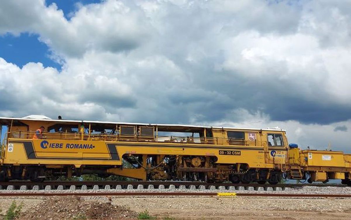 FOTO Noi imagini de la calea ferată Otopeni - Gara de Nord » Proiectul e la un pas de finalizare