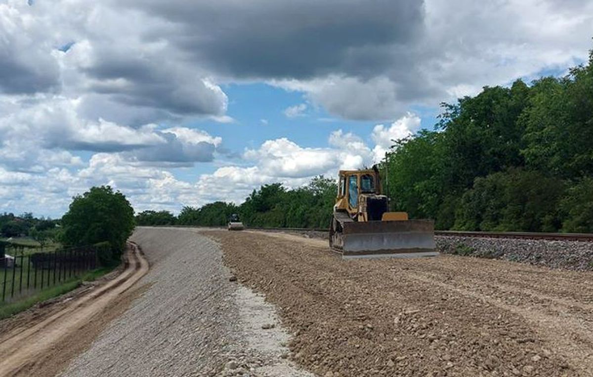 FOTO Noi imagini de la calea ferată Otopeni - Gara de Nord » Proiectul e la un pas de finalizare