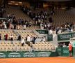 Djokovic e în semifinale la Roland Garros, după un meci bizar » Fanii au întrerupt partida dintr-un motiv incredibil