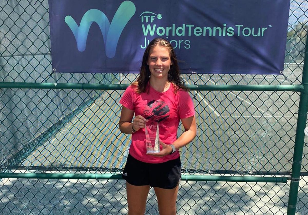 Sonya in Paris » Încă o jucătoare cu origini românești bate la porțile tenisului de elită. Salt de 181 de locuri după Roland Garros: „E talentată, de perspectivă”