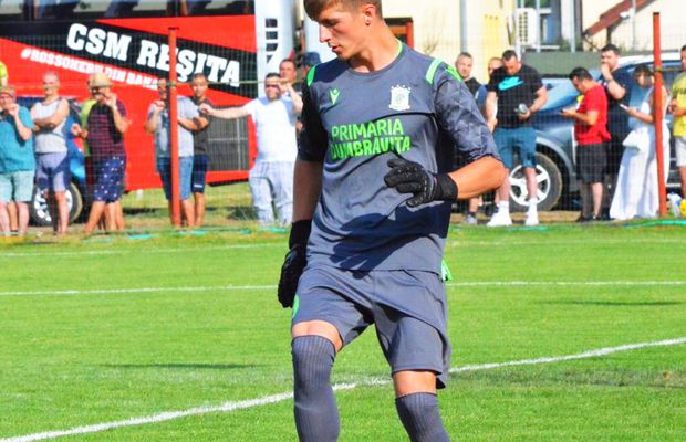 Fotbalistul care l-a lăsat pe Alexa în Liga 3: „Plec la muncă la 5 dimineața, mă întorc seara! M-au înjurat de mamă și m-au făcut blatist. M-am rugat să îi batem la penalty-uri”