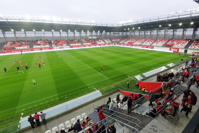 Arena din Sfântu Gheorghe a fost inaugurată în octombrie 2021. A costat 25 de milioane de euro și are o capacitate de 8.400 de locuri // FOTO Bogdan Bălaș