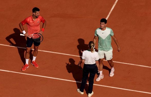 Momente de confuzie în semifinala Alcaraz - Djokovic » Spectatorii au huiduit decizia! De ce a pierdut spaniolul un game, imediat după accidentare: ce prevede regulamentul