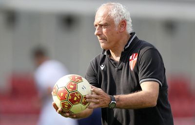 CFR Cluj a bătut palma cu noul antrenor: „Ne-am înțeles de principiu” » În weekend ajunge la Cluj!