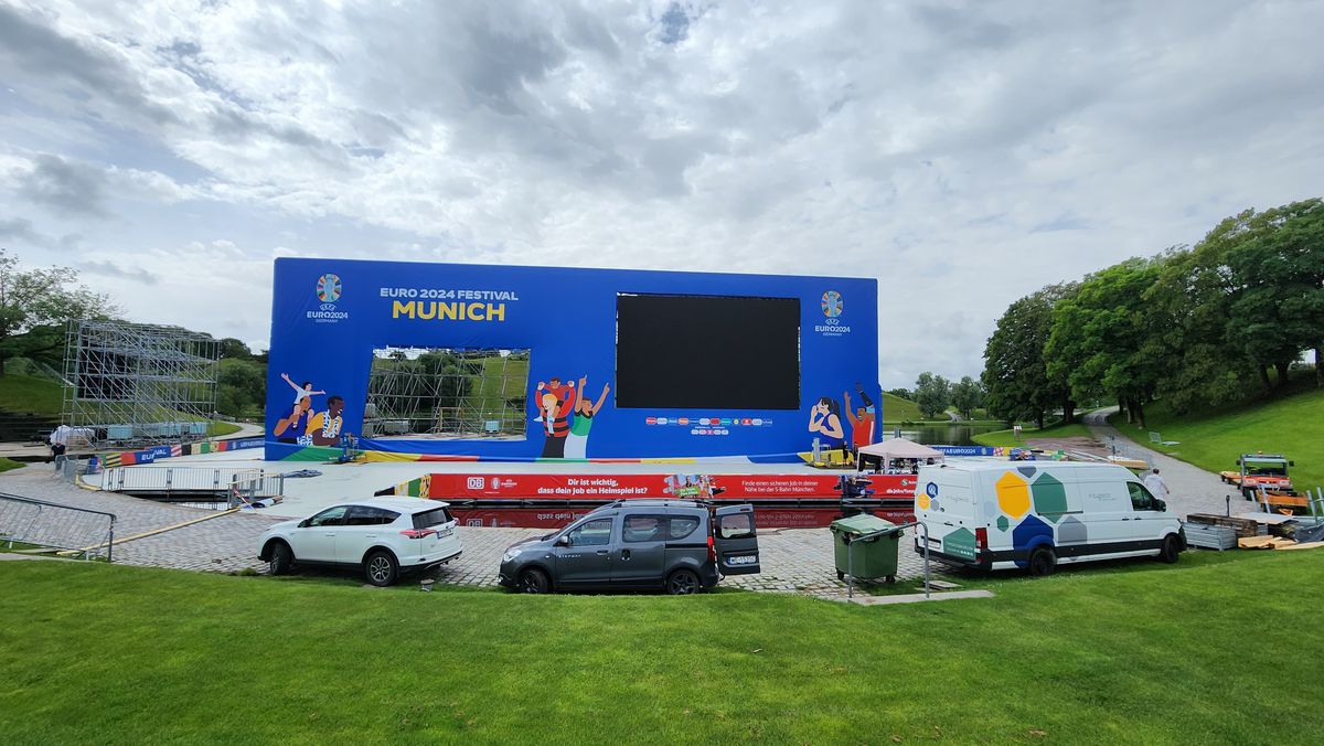 Cum arată lucrările la Fan Zone-ul EURO 2024 din Munchen