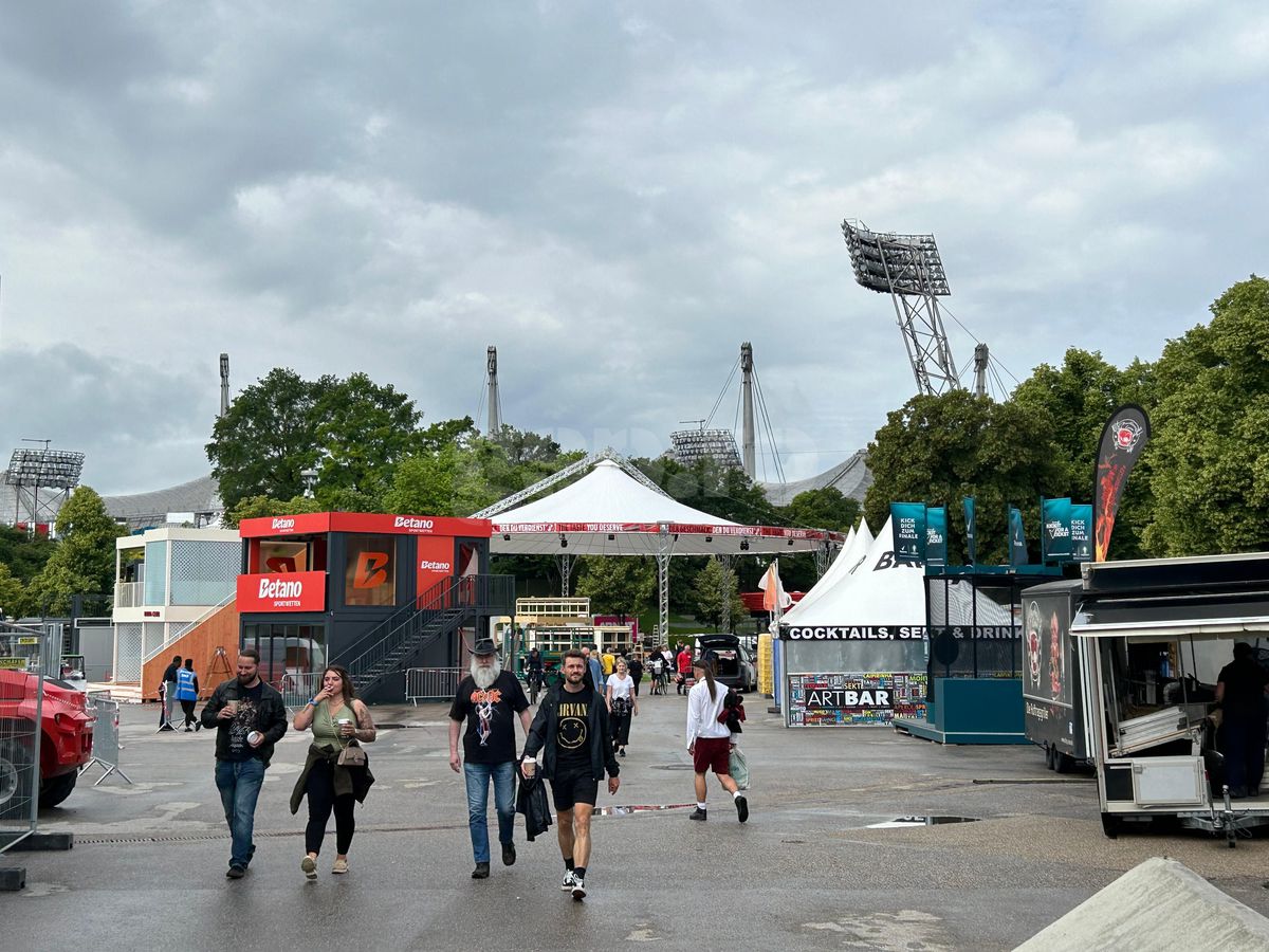Corespondență din Munchen - AC/DC pe Olympiastadion