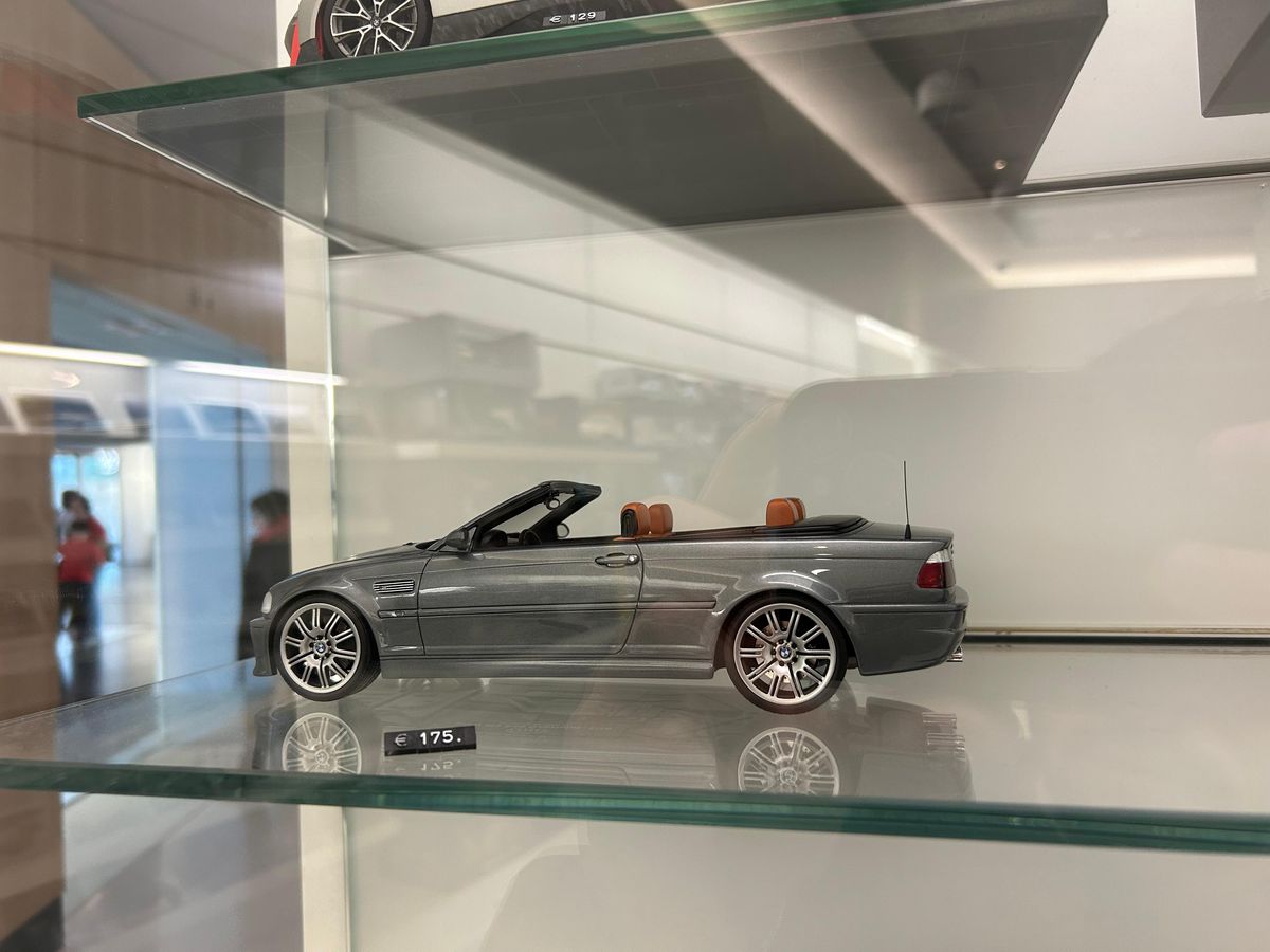 Corespondență din Germania - Muzeul BMW