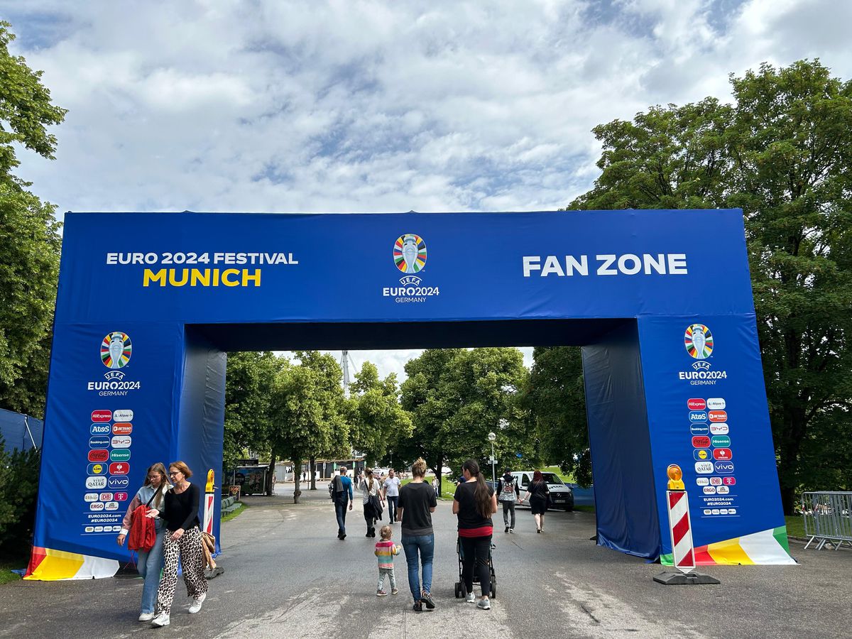 Cum arată lucrările la Fan Zone-ul EURO 2024 din Munchen