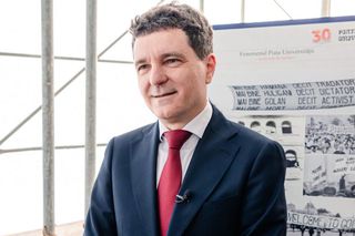 Antrenorul din Superliga a „simțit” că Nicușor Dan va ajunge președinte încă din decembrie: „Mulți au zis că nu e posibil” » Gazeta i-a surprins când au făcut cunoștință la metrou