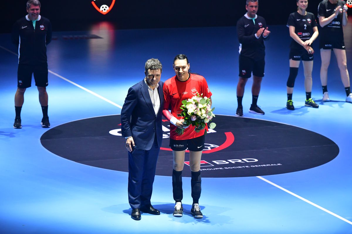 Handbalistele românce prezente la Gala Neagu