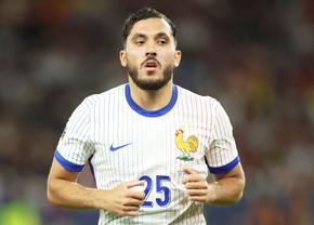 Manchester City l-a transferat la timp pe Rayan Cherki » Contract pe 5 ani