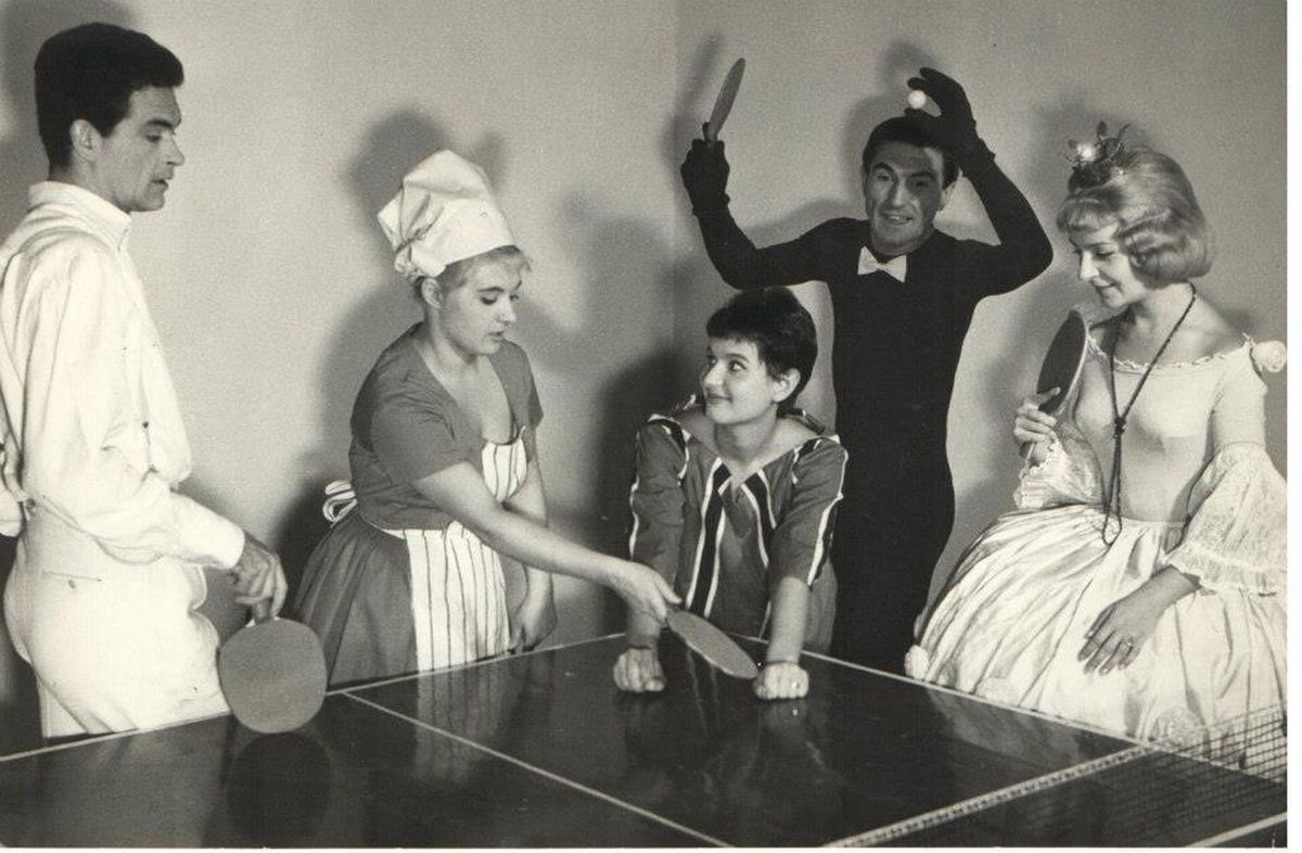 Iarina Demian: „Când Ioan Chirilă scria, era ca într-o transă!” » Episod șocant cu artista jefuită: „M-au târât vreo câțiva metri pe trotuar, dar am supraviețuit”