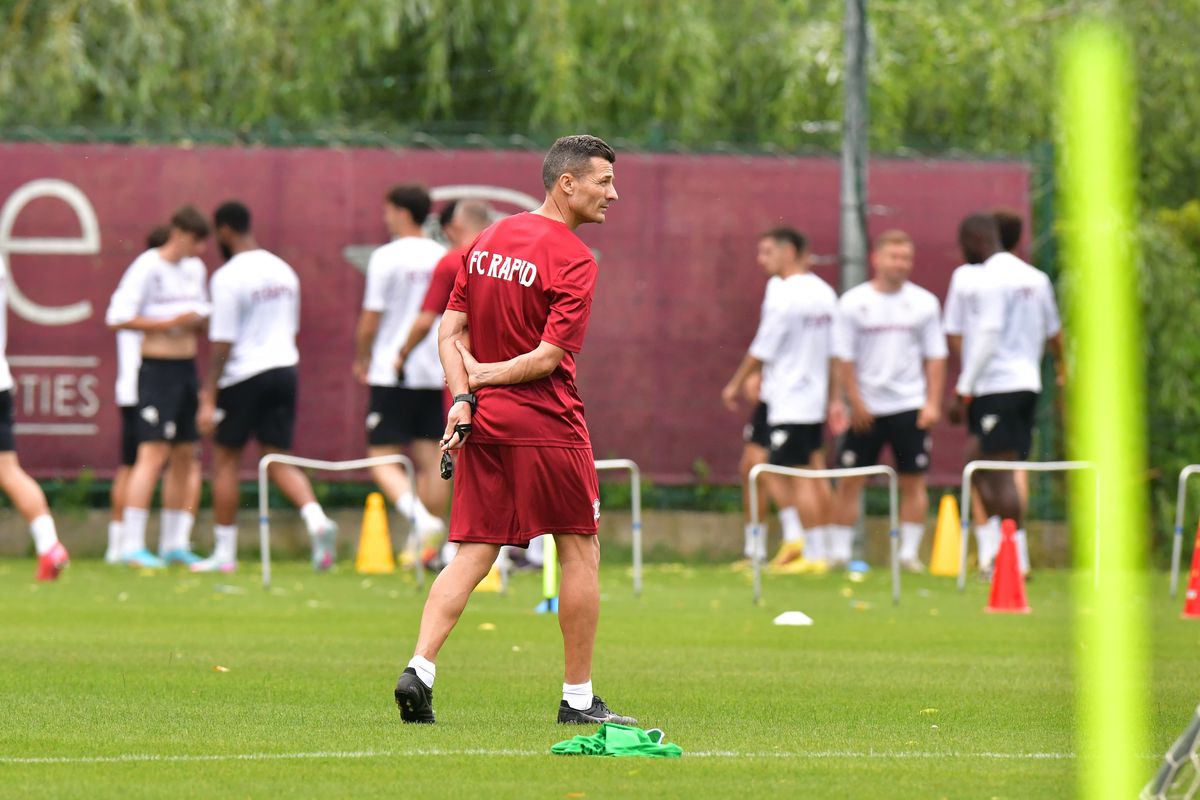 La loc comanda! Noua „perlă” de la Rapid s-a antrenat în premieră sub comanda lui Costel Gâlcă » Lotul prezent la reunire